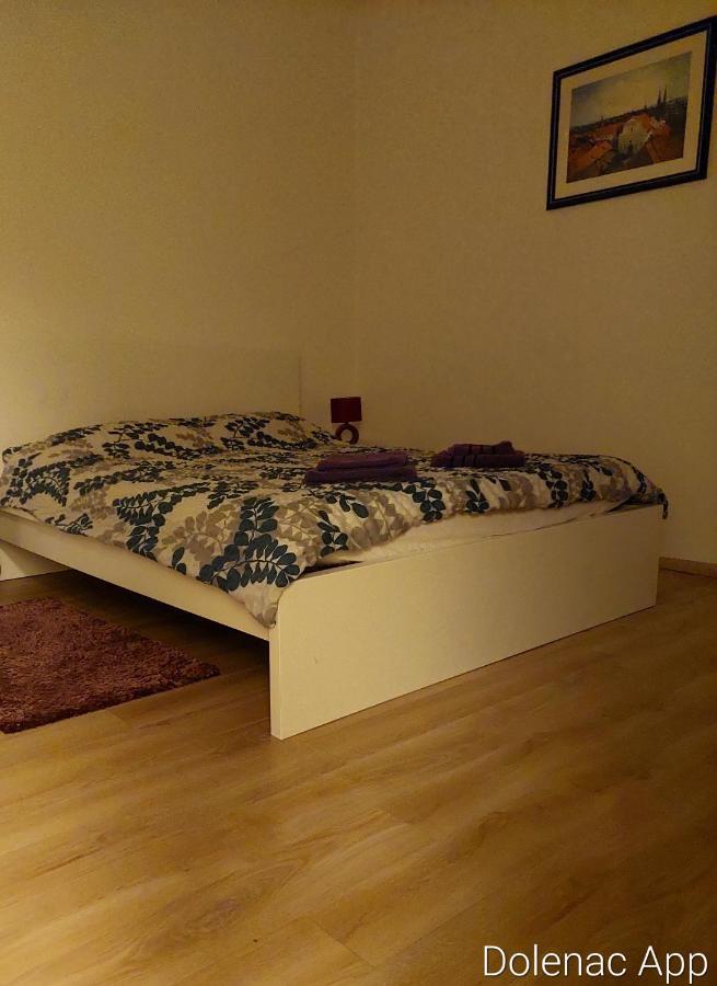 Studio Apartman Dolenac Apartment Zagreb Luaran gambar